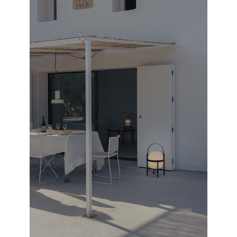 Cesta Exterior Table, Matte Black