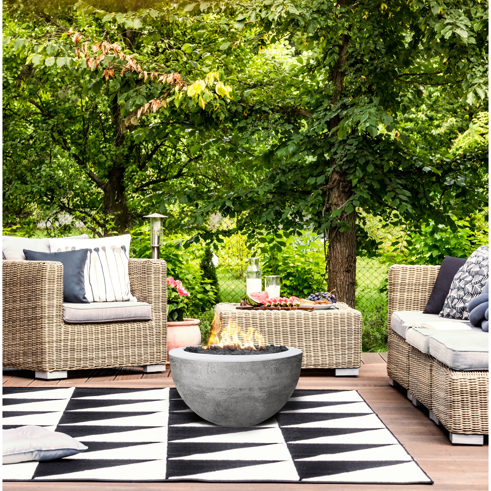 Round Fire Pit, Natural Gas, 14" H x 29" W x 29" D