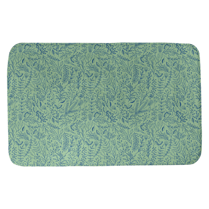 Tapis pour salle de bain floral ditsy Leffel, l 21 po x L 34 po, Vert / Bleu