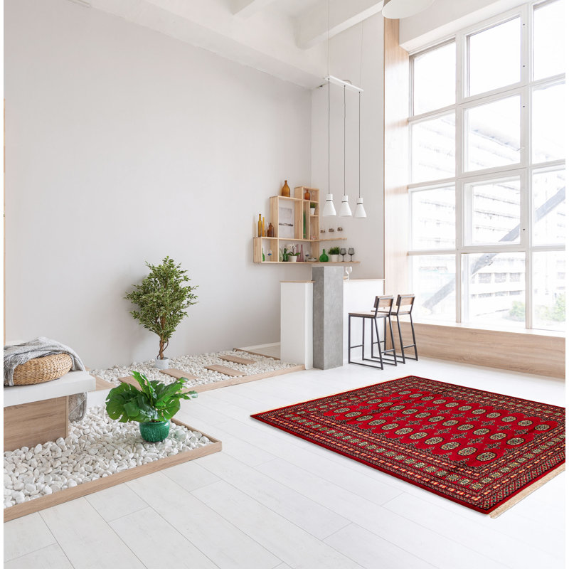 Tapis unique en laine noué à la main Bokhara rouge de 5 pi 7 po x 8 pi 3 po Peshawar