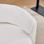 Fauteuil demi-tonneau rembourré en velours Teddy