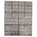 Geometric Area Rug in Light Gray