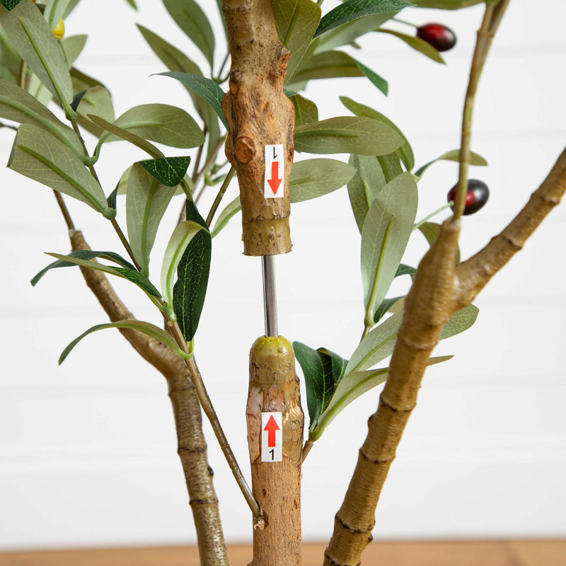 Olive artificielle 48 po avec doublure en pot