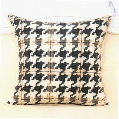 Luxury Houndstooth Velvet Cushion Cover - Modern Square Throw Pillow for Living Room, Bedroom, Car Light Brown