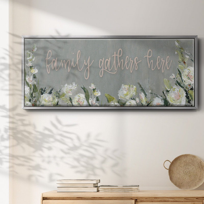 Family Gathers - Toile encadrée, H 8 po x l 20 po