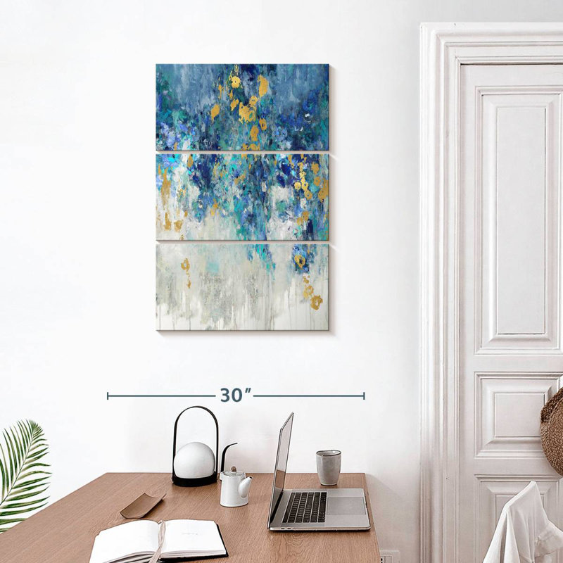 Avery Cascading Blues I, H 32 po x l 20 po