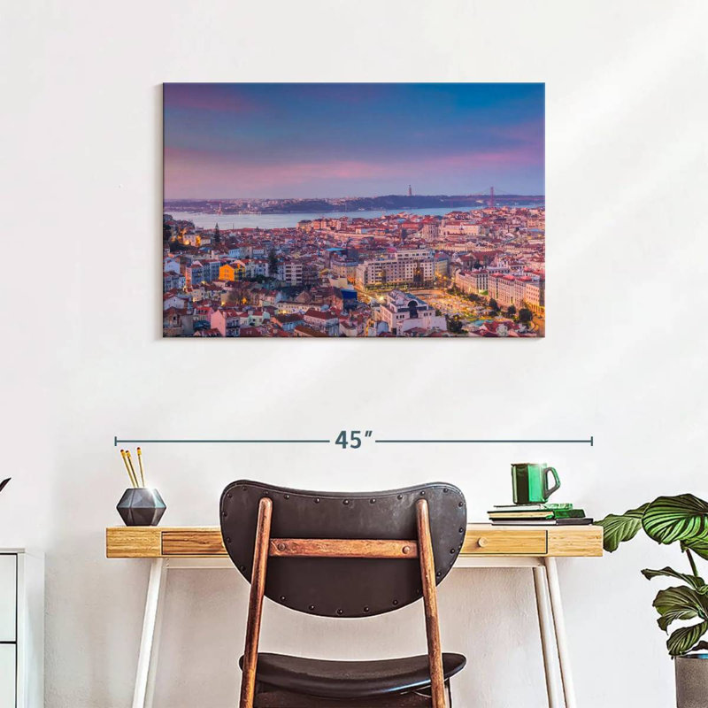 Nicci Lisbon Morning Scenery, H 24 po x l 36 po