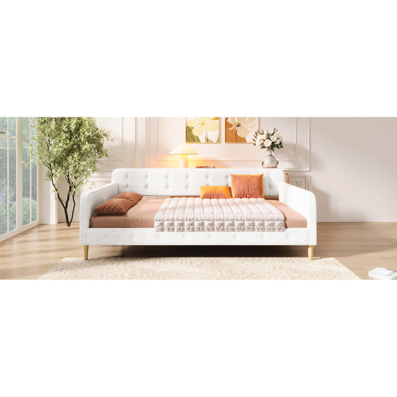 Grand lit de jour beige, revêtu de lin, 4 pieds de soutien, structure solide, polyvalent pour la décoration intérieure, lit de jour beige de construction, design moderne, assise et sommeil confortables, facile à poser