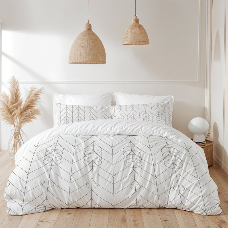 White Geometric Comforter Set, King Comforter + 2 King Shams