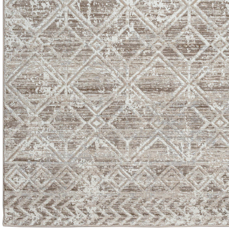 Kainaan 1243 Transitional Geometric Beige Area Rug, Rectangle 3'3" x 4'11", Beige