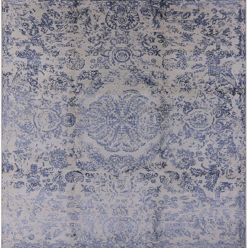 Hurtt Floral Indoor Rug, Square 6'