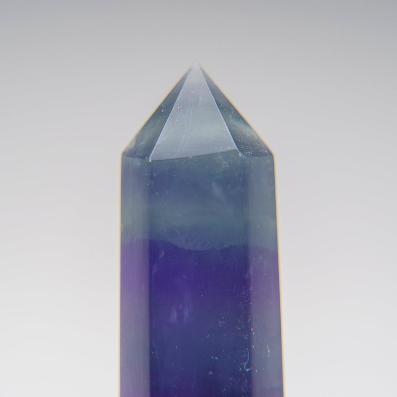 Fluorite véritable polie mauve / gris foncé de Chine (91 grammes)
