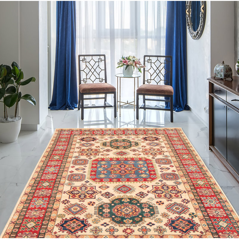 Tapis crème Malechi Gazni 6 pi 4 po x 10 pi 3 po
