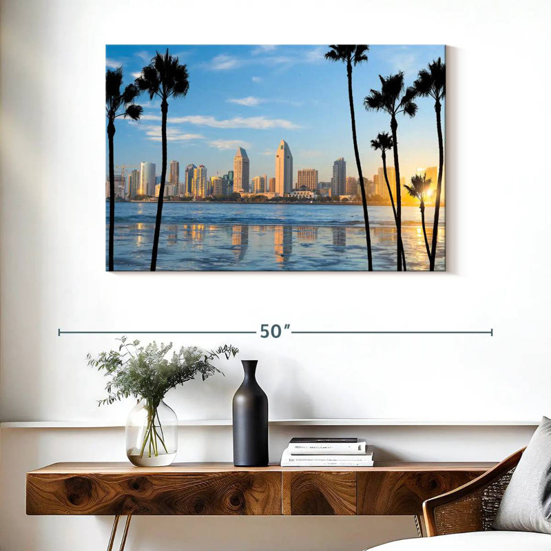 Silhouette du centre-ville de Sireci, San Diego, H 26 po x l 39 po