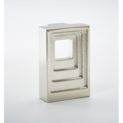 Step Geometric Knob