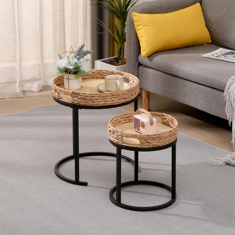 Ensemble de 2 tables d'appoint gigognes, tables de bout peu encombrantes avec rebords surélevés, tables d'appoint compactes avec plateau imperméable résistant aux égratignures et structure en métal