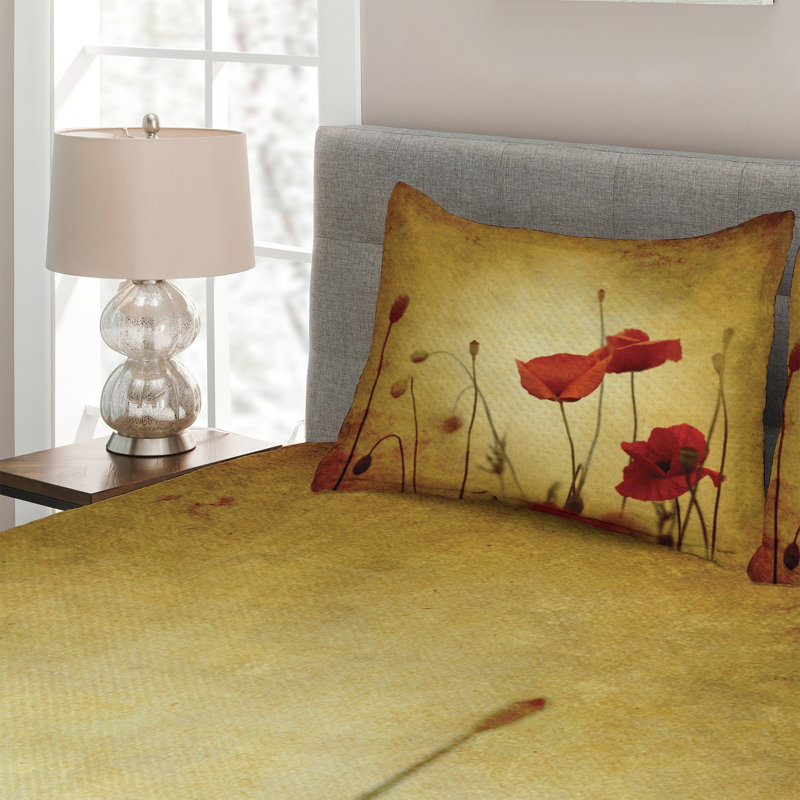 Poppy Farmhouse / Country Polyester Coverlet