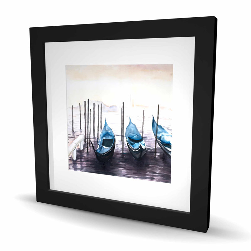 «Gondola in Italy - Marine Living», reproduction encadrée
