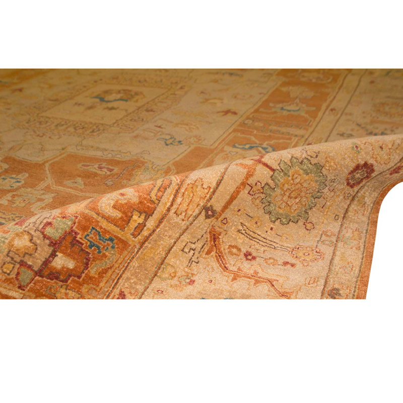 Hand Woven Wool Oriental Area Rug