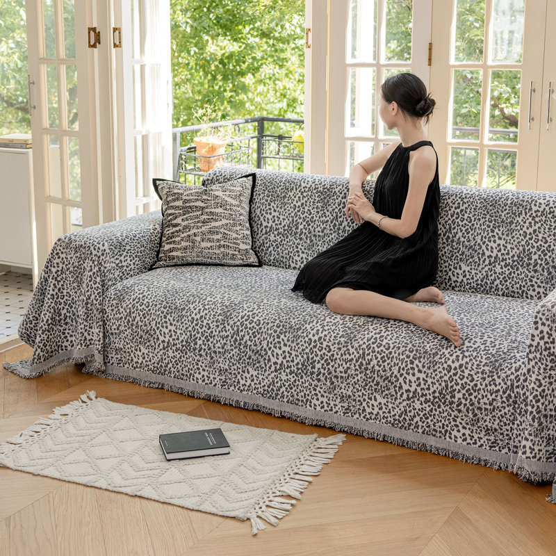 Housse de canapé en chenille Luxury, H 71 po x l 118 po x P 0,1 po, Gris
