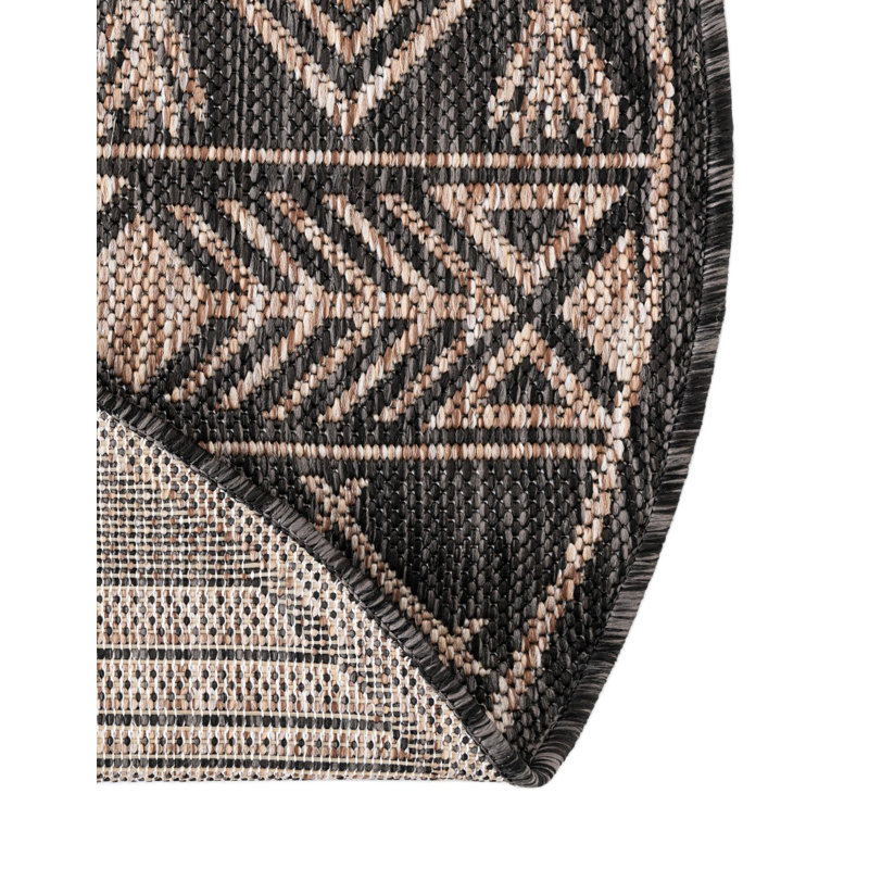 Amasya Marcion Indoor/Outdoor Area Rug, Round 5'3"