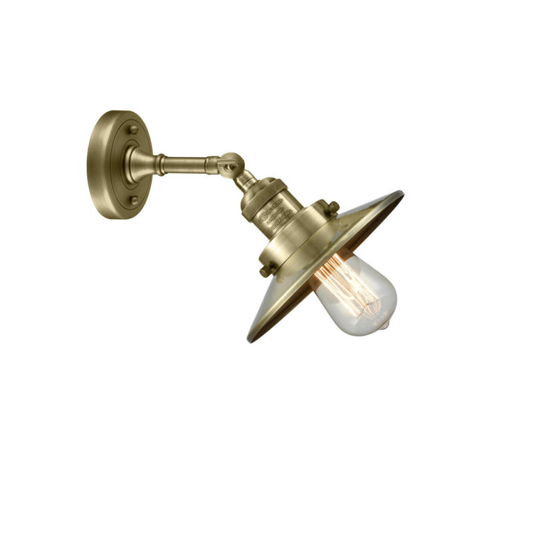 Applique murale 1 lumière pour salle de bain Gault, Laiton antique, Ampoule incandescente rétro de 60 watts, Laiton antique