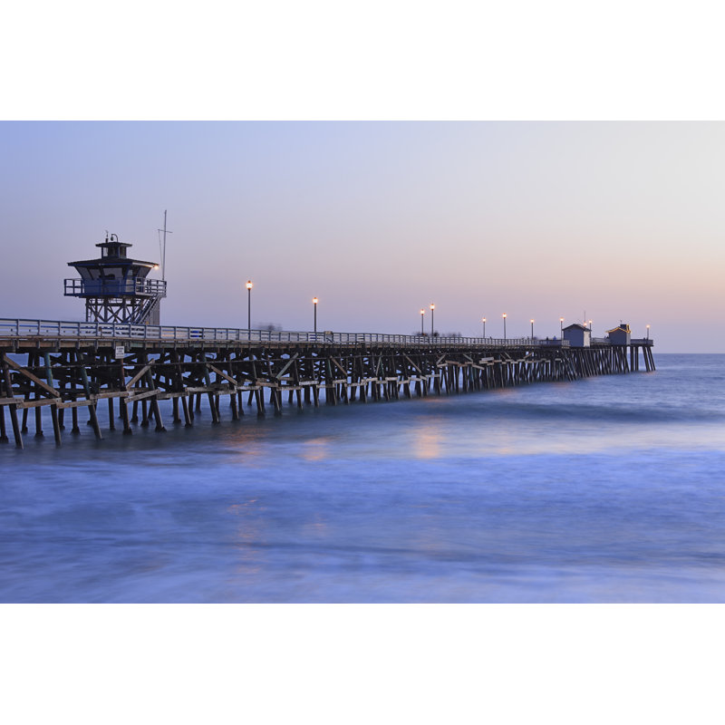 San Clemente Pier par S. Greg Panosian, H 12 po x l 18 po