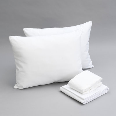 Lit double et protecteur - oreillers, drap, couvre-matelas. Draps doux en microfibre. Des coussins pour un repos paisible. Des déversements, punaises de lit, etc. Blanc avec taie d'oreiller 2 100% sommeil réparateur.