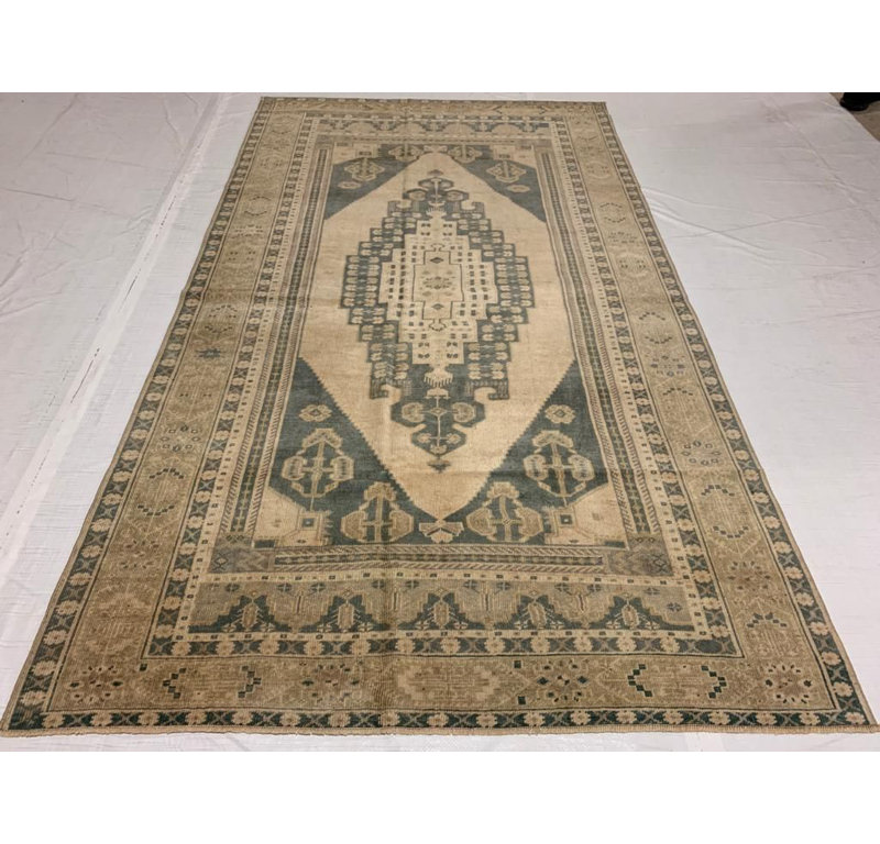 Tapis tribal Dakhia 5 x 9 Anatolian