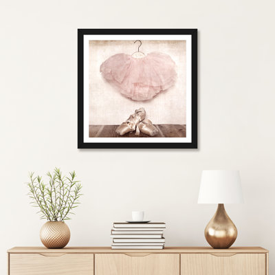 Ballet pantoufles et tutu par Saint and Sailor Studios - reproduction de photo
