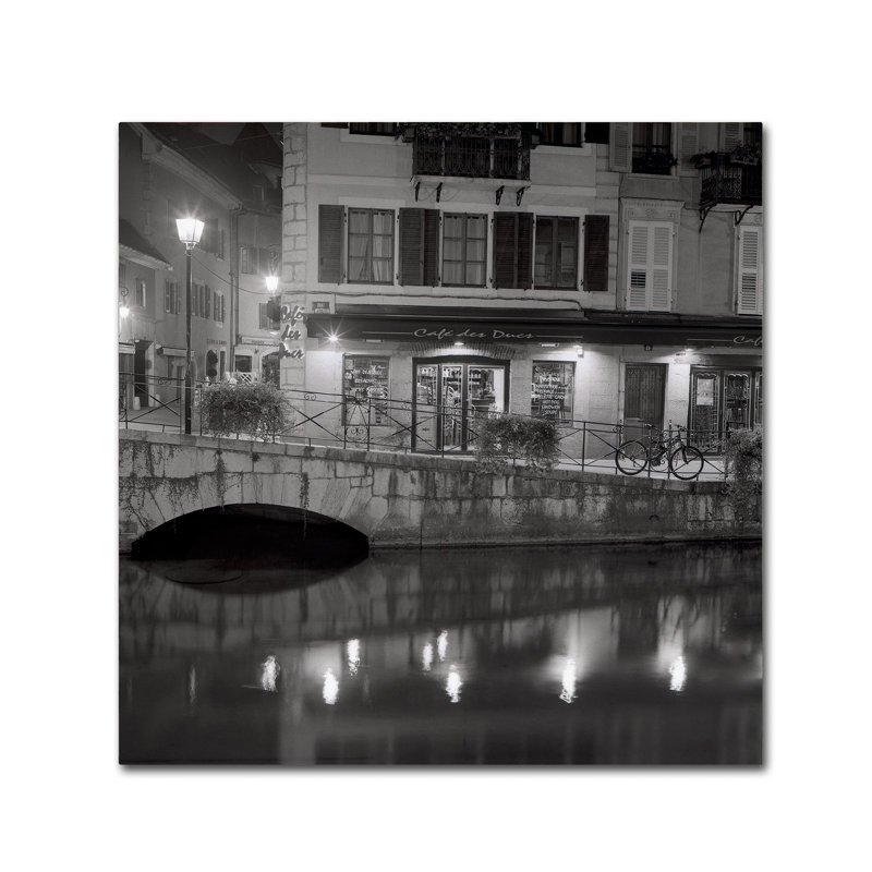 Alan Blaustein, «Café des ducs I», reproduction de photo sur toile tendue, H 14 po x l 14 po x P 2 po