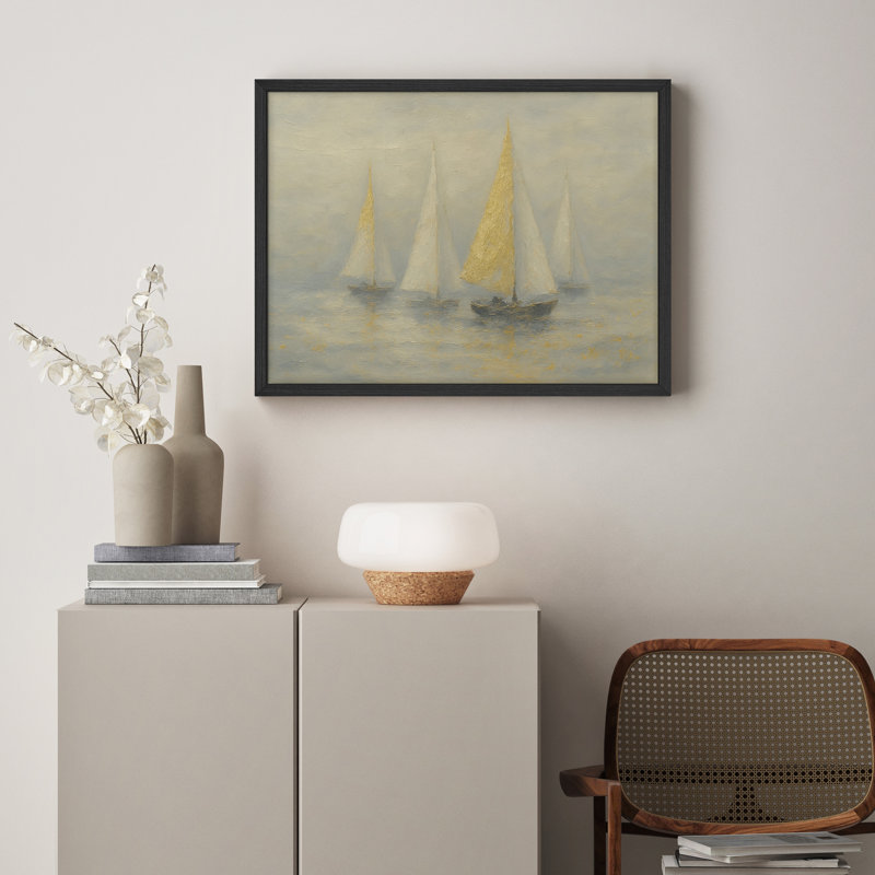 Voiliers dans la brume, reproduction d'art encadrée, scène côtière élégante avec finition métallique, H 11 po x l 14 po