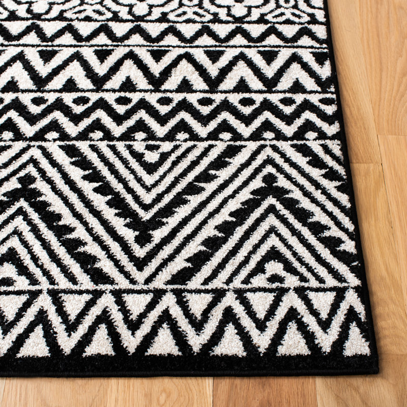 Symonds Geometric Hand Woven Area Rug, Rectangle 160 x 229 cm