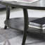 Table basse ovale grise - Design avec placage en bois rond et tablette supplémentaire-54729824