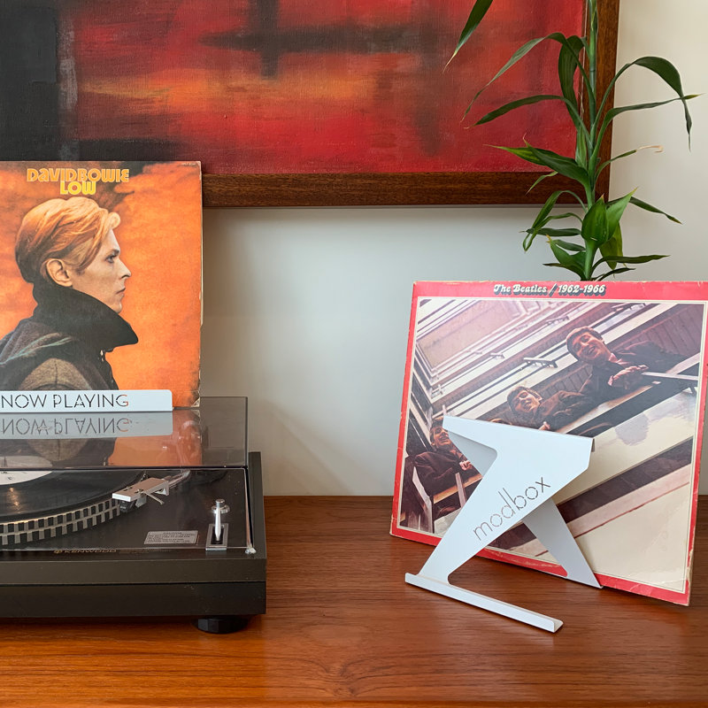 Présentoir à disques vinyle moderne aux couleurs rétro, Blanc satiné
