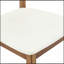 Élégantes chaises de salle à manger en bois massif de noyer avec coussins en polyuréthane blanc et dossiers évidés pour plus de confort et d'élégance-984552006