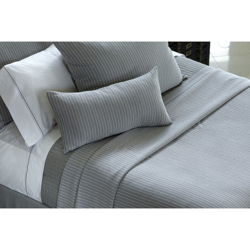 Chevron Hand Woven Blanket, Gray/White, King