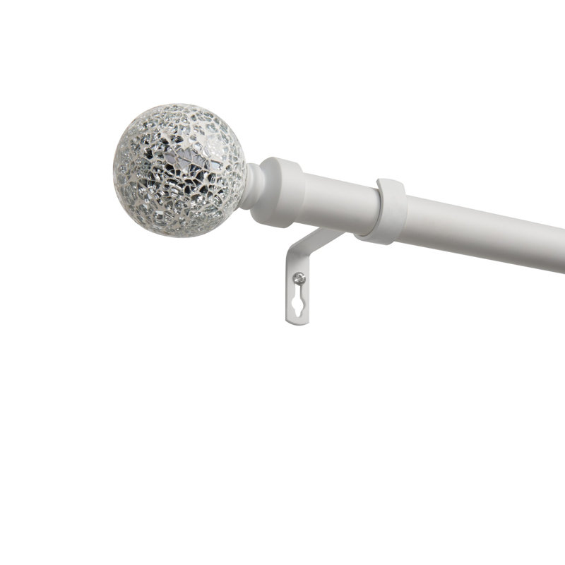 Tringle à rideaux simple réglable en mosaïque en métal 1 po Amelio, 66 po à 120 po, Argent