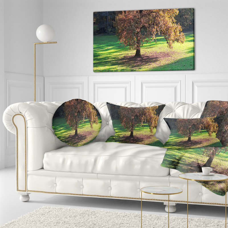 Coussin Lonely Beautiful Autumn Tree, Rectangulaire, 12 po x 20 po