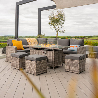 Rosen 9 - Person Garden Lounge Set with Cushions