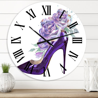 Chaussure stiletto mauve foncé avec des roses violettes roses - Horloge murale traditionnelle