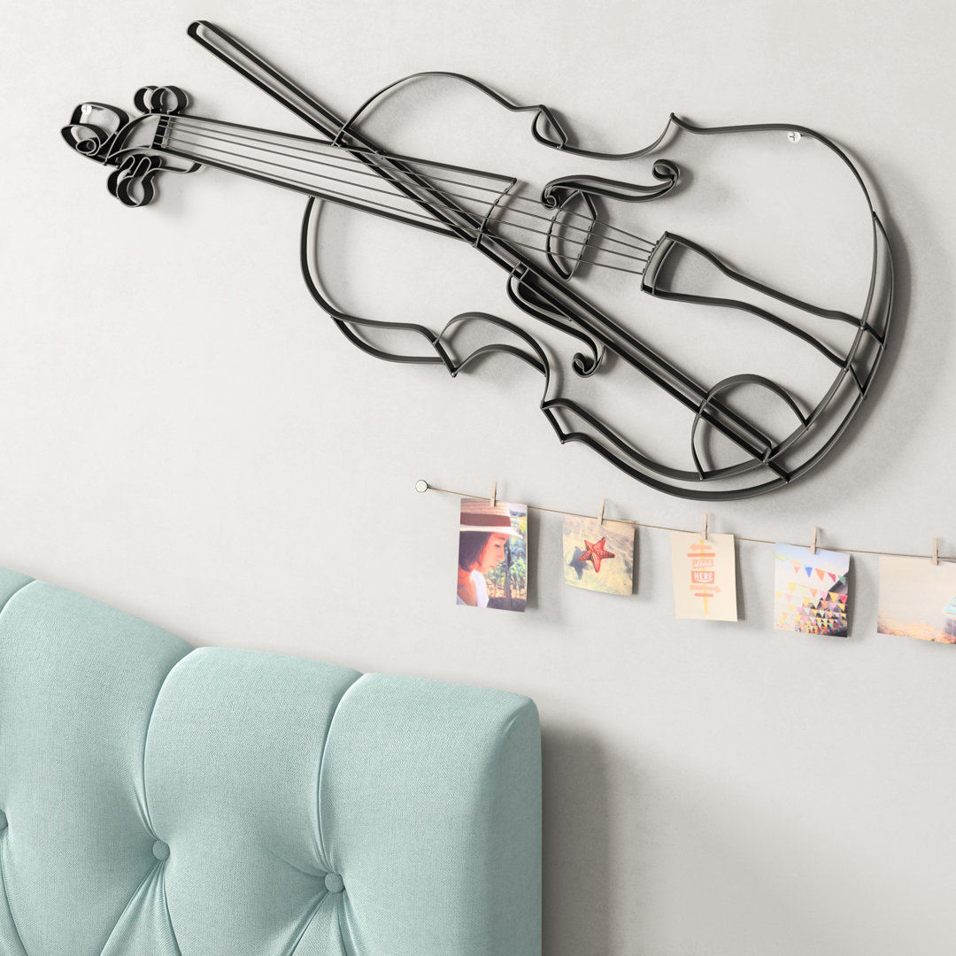 Handmade Traditional Entertainment Wall Decor on Metal Winston Porter