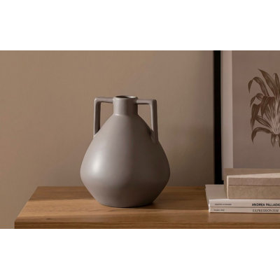 Clytie Table Vase 1