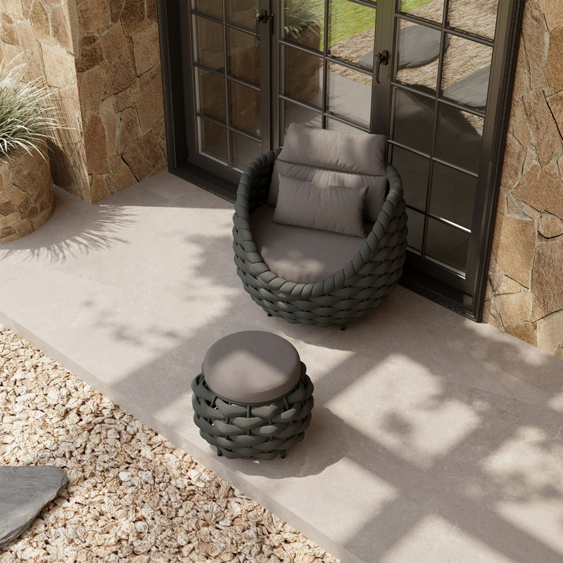 Chaise longue d'extérieur en osier avec repose-pieds, Corde en polyester gris foncé