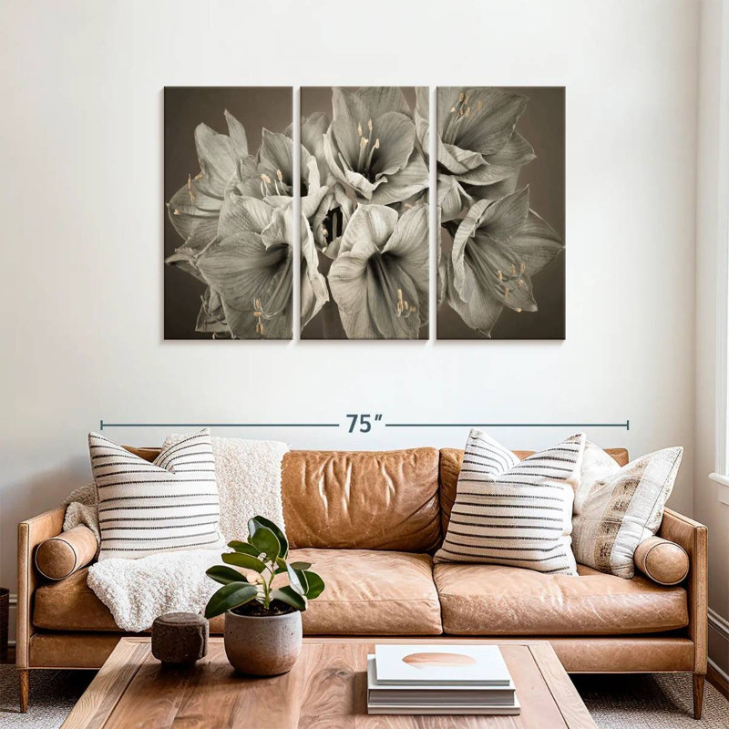 Harnek Grand Floral, 36" H x 57" W