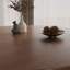 Ensemble de table à manger moderne et simple en bois massif.-105627433