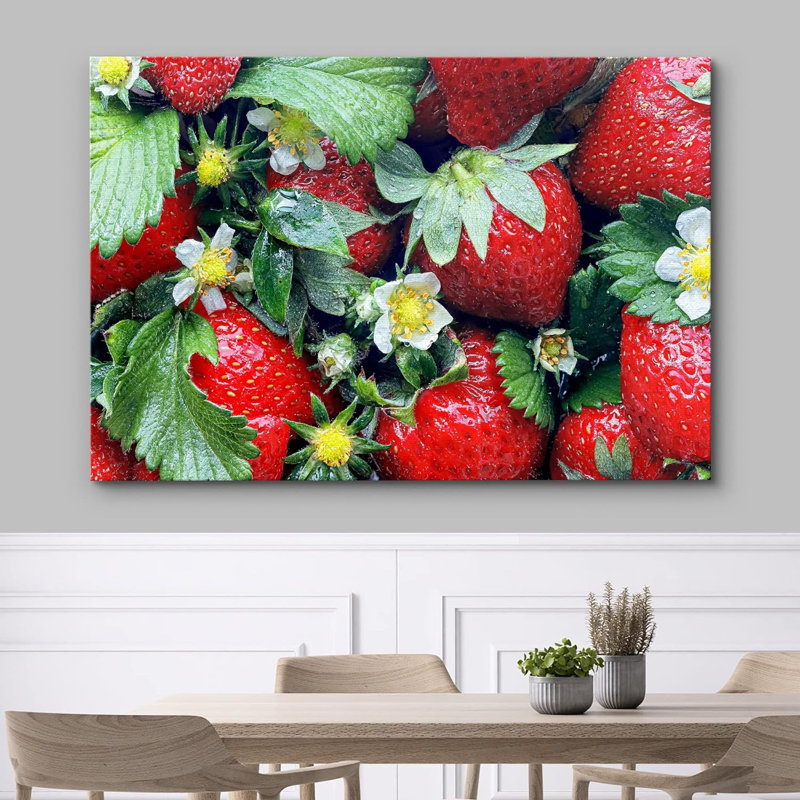 Décoration de campagne rustique avec champ de fraises fraîches, H 16 po x l 24 po