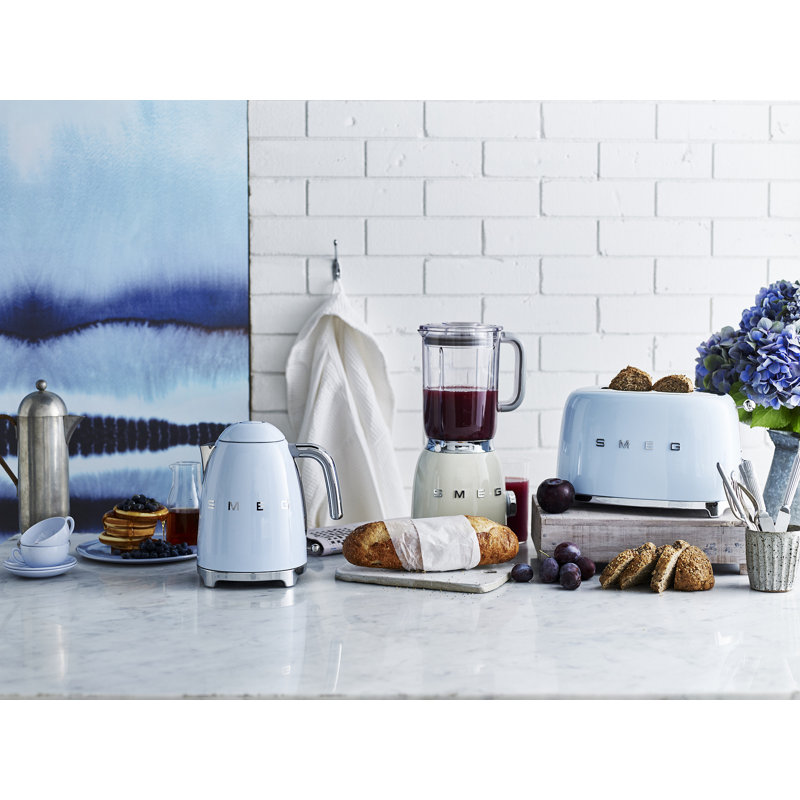 Smeg KLF03 50s Style Retro Kettle, Pastel Blue