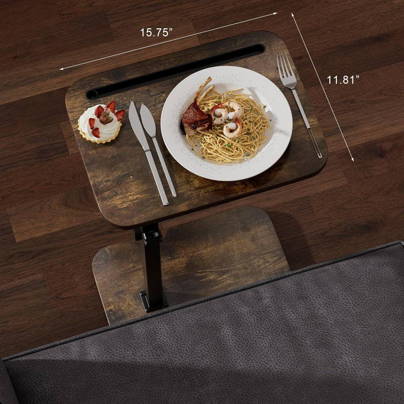 Table d'appoint télé pour canapé

Pivotante à 360°, hauteur réglable