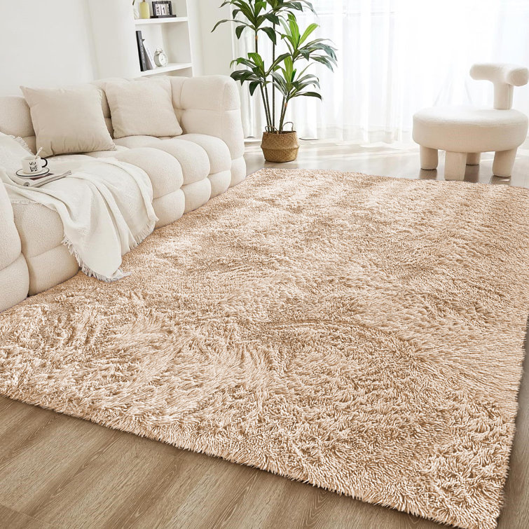 Machine Tufted Shag Area Rug